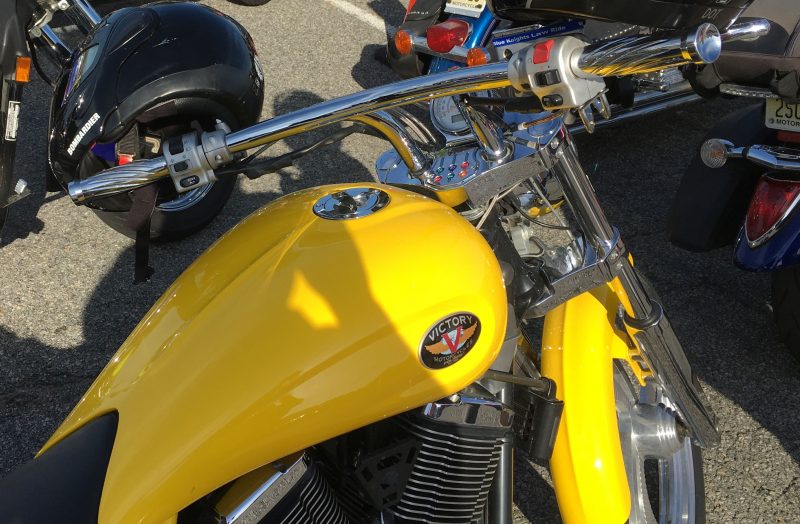 Victory motorcycle mounting positions