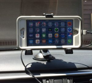 iBolt MFI Approved Powered Car Mounts for Apple iPhone