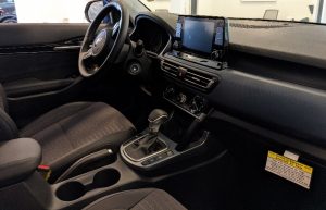 Kia Seltos interior phone mount locations