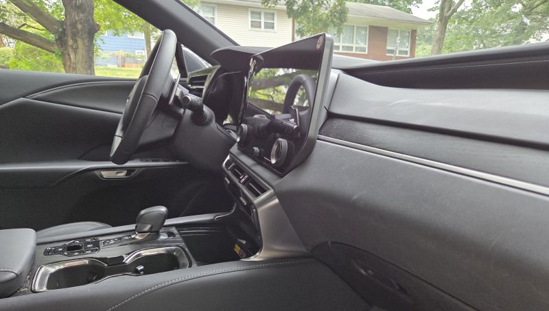 Lexus RX interior phone mount locations