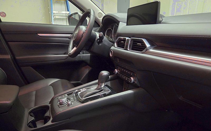 Phone mount options for the Mazda CX-5