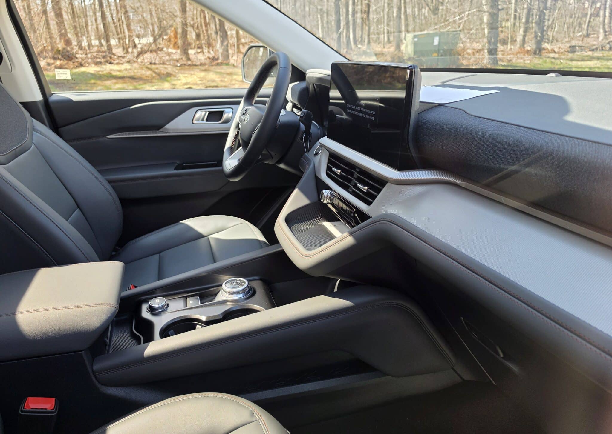 Interior of Ford Explorer showing possible phone mount locations