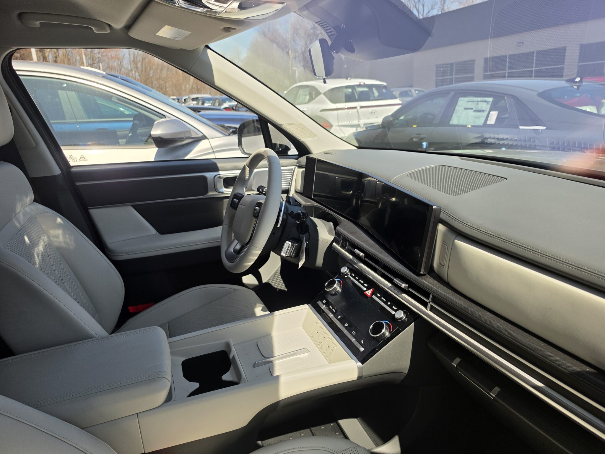 Hyundai Santa Fe Modern Interior