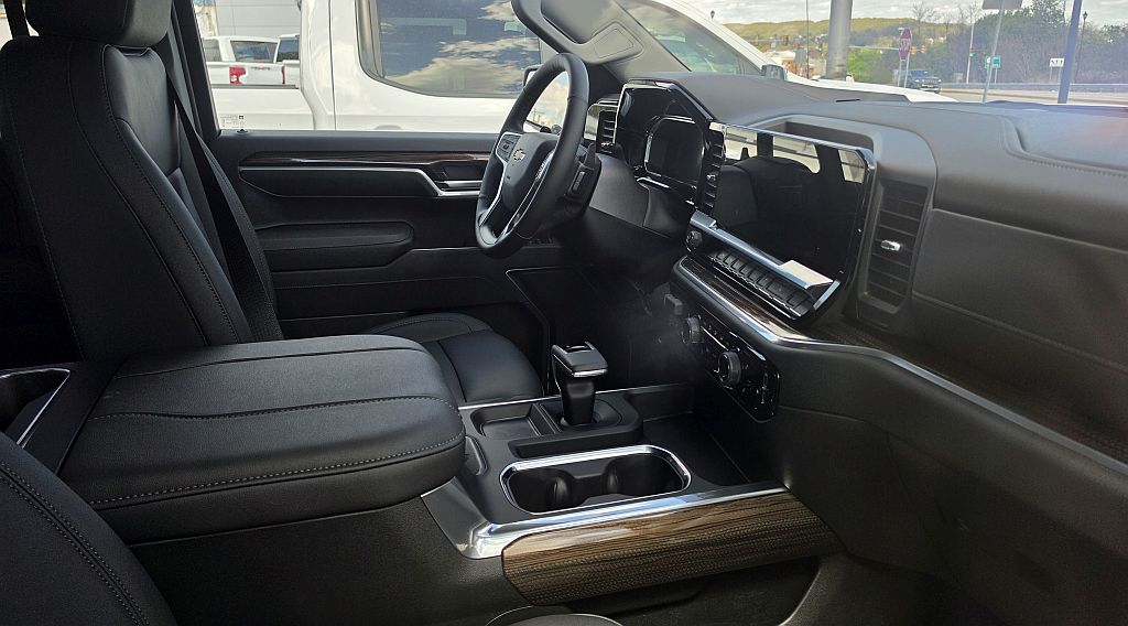Best phone mounts for Chevy Silverado