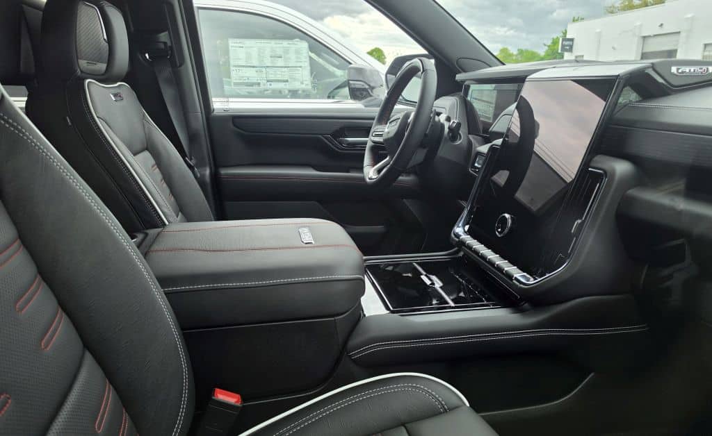 Best Phone Mounts for GMC Canyon