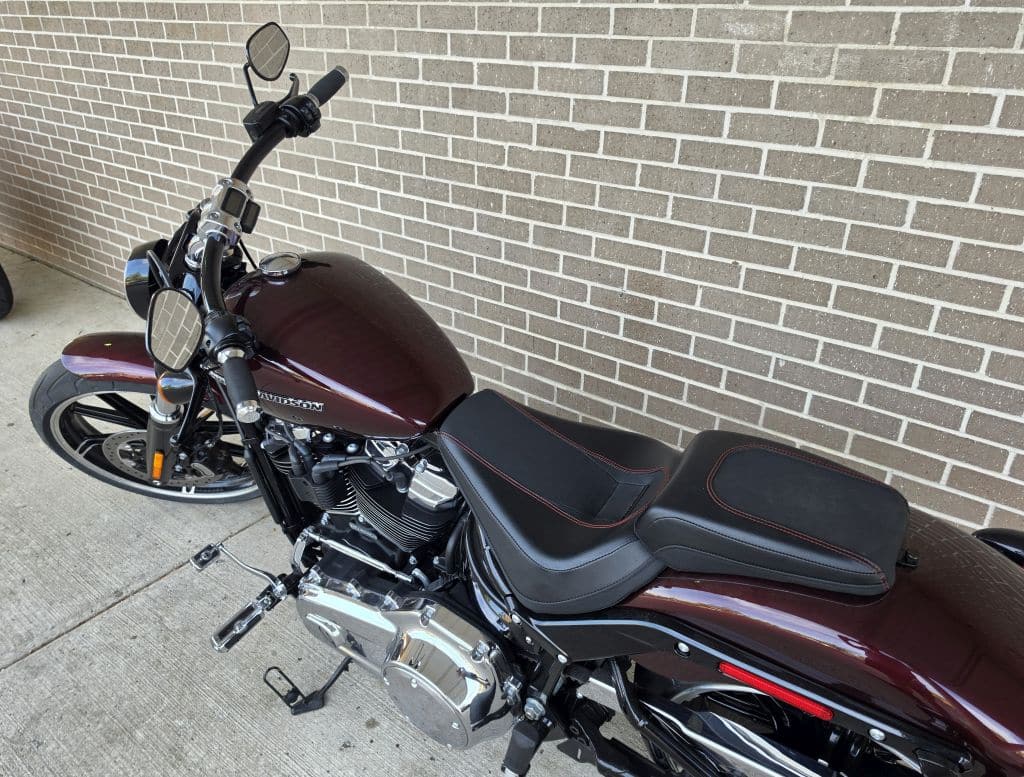 Harley-Davidson Breakout phone mount