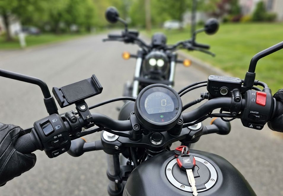 Honda Rebel motorcycle cockpit mounting locations