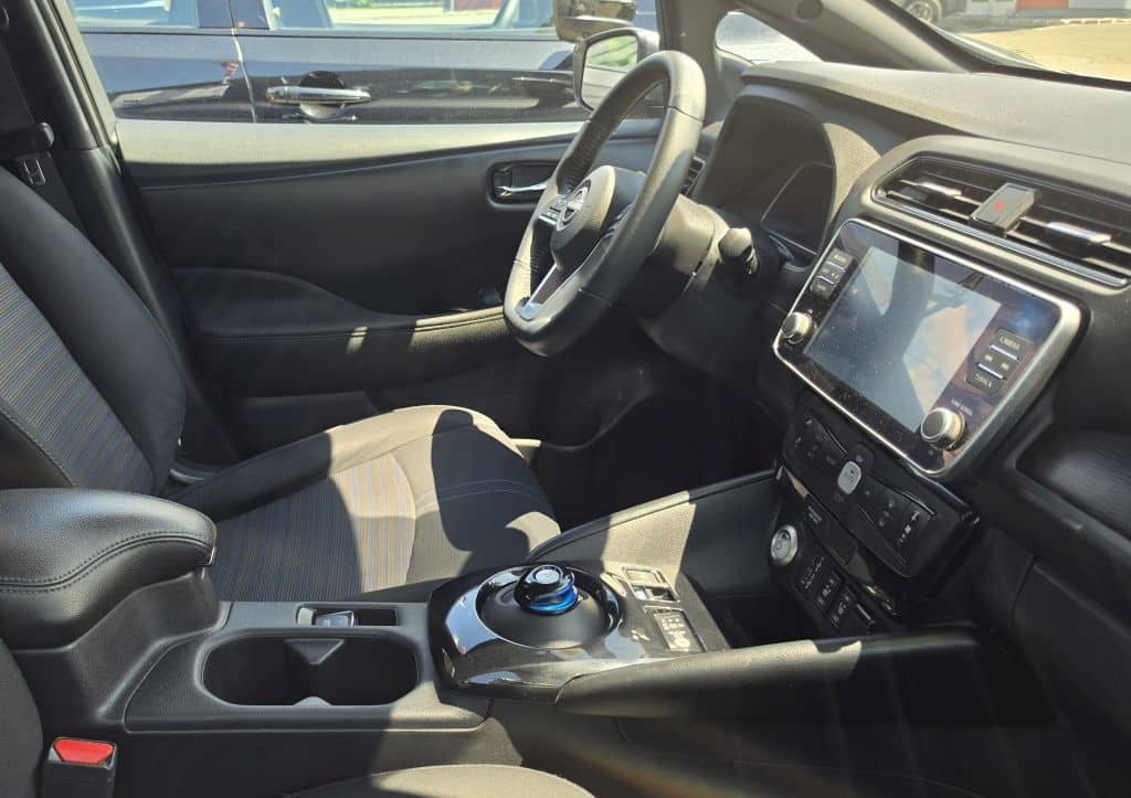 Nissan Leaf phone mount options