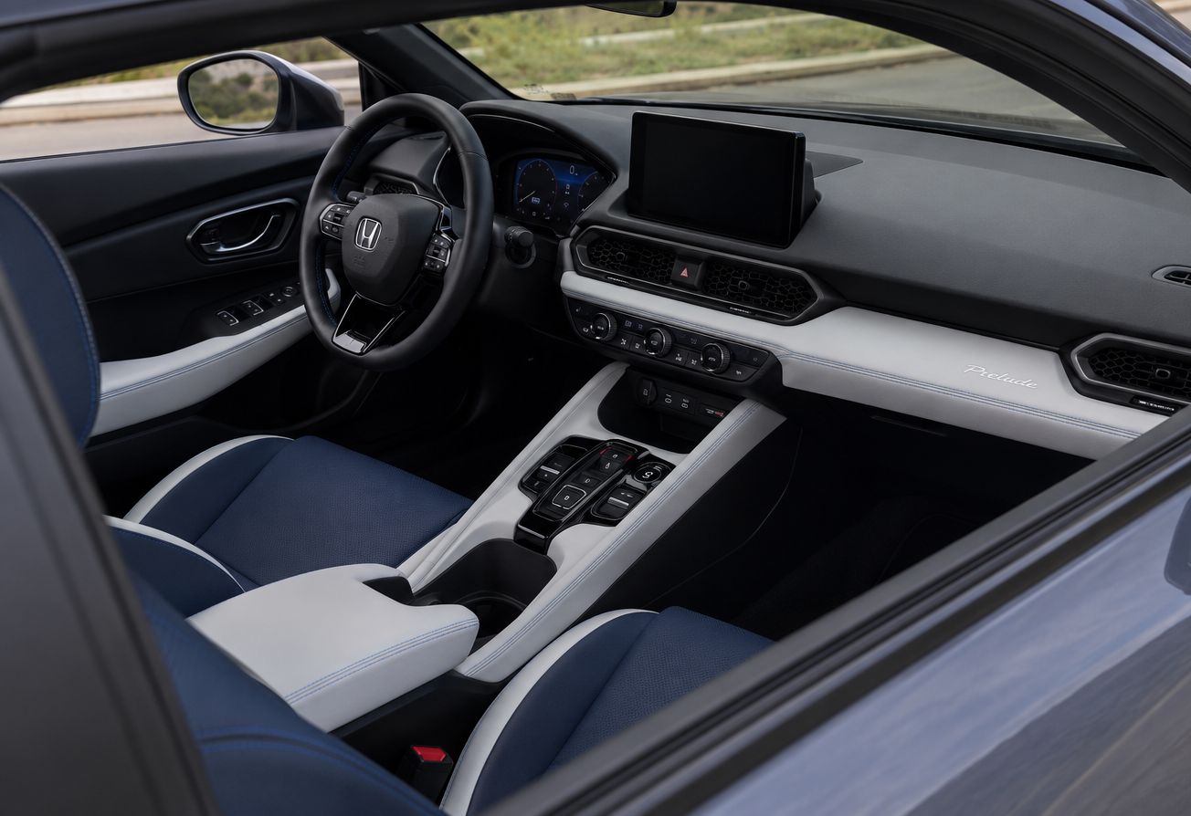 Honda Prelude Interior 2026 Honda Prelude Phone Mounts for the dash and windshield