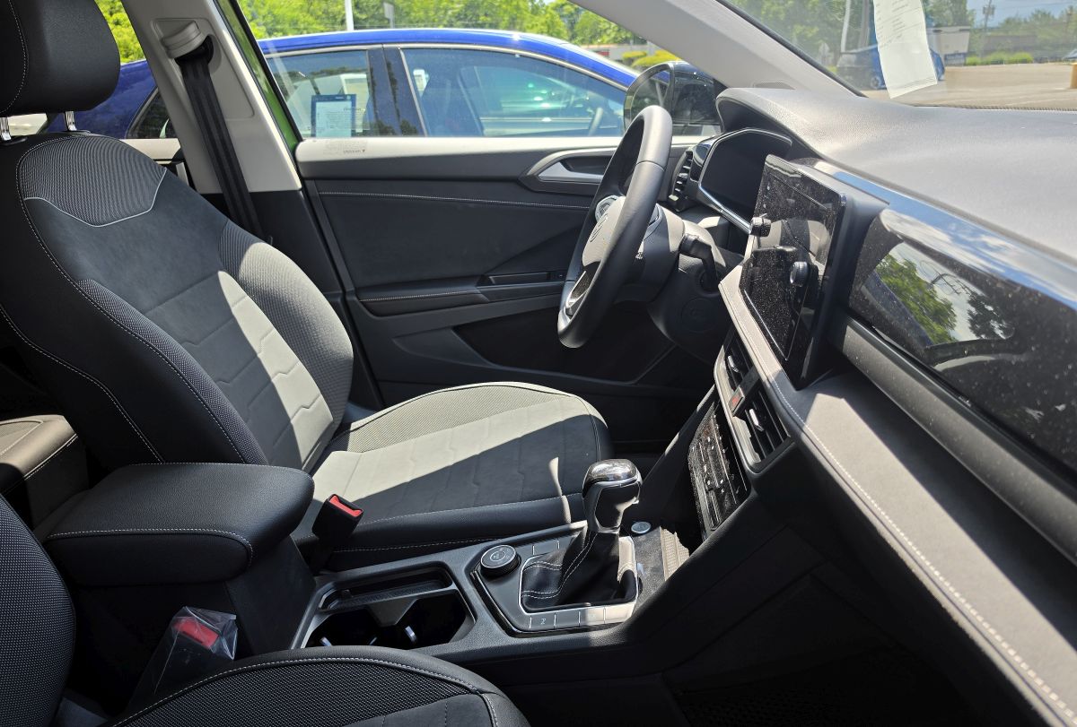 Volkswagen Taos Interior Volkswagen Taos phone mount interior options