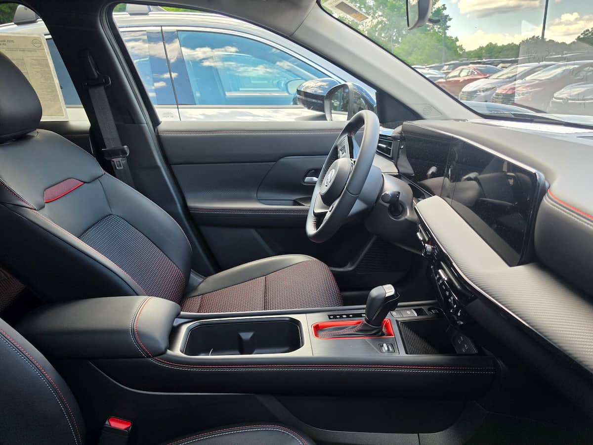 Nissan Kicks Interior Nissan Kicks phone mount installed on dashboard
